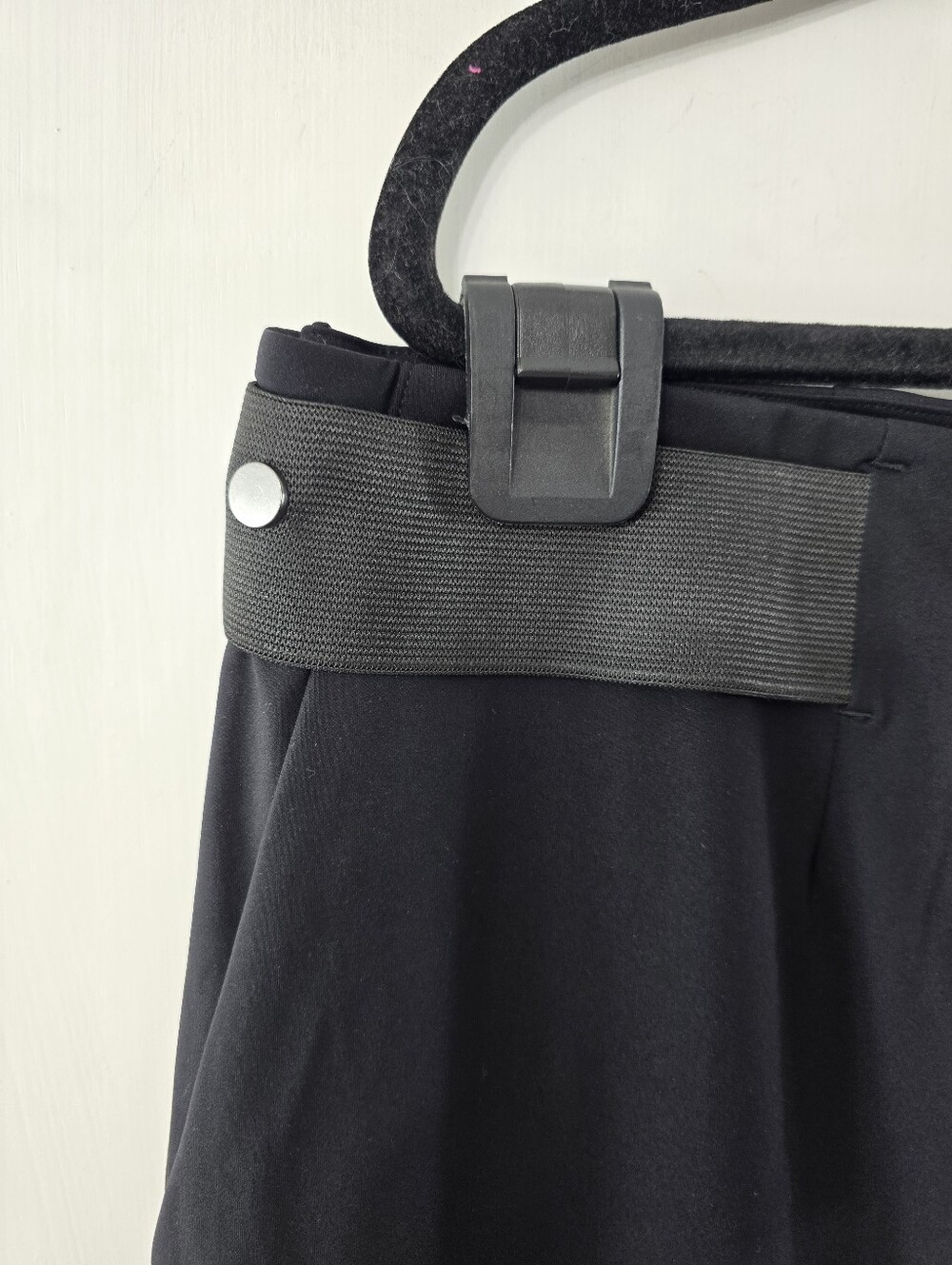 ADAY Turn It Up A Day Tapered Solid Black Techcore Tech Jersey Knit Trouser Pant - Picture 11 of 15